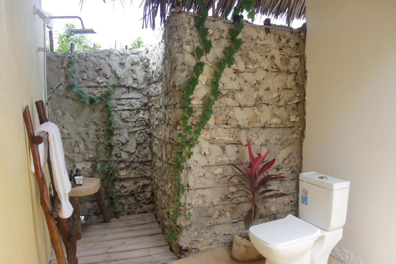 Zanzibar Kusini Beach