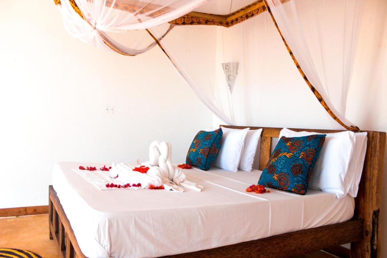 Hotel Zanzibar Kusini Beach 3*